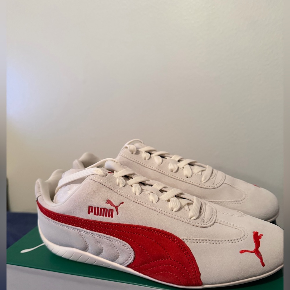 🎉 NEW - PUMA Speedcat Sneakers